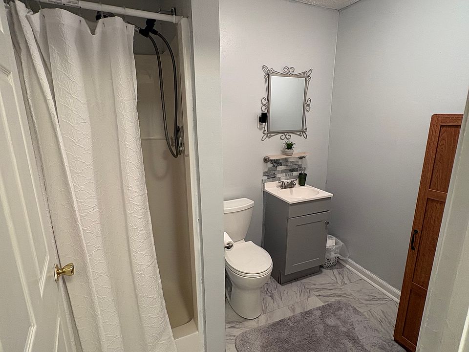 1st image of 3492 Heathervale Way SW