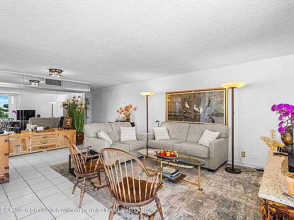 5th image of 3575 S Ocean Blvd #2000