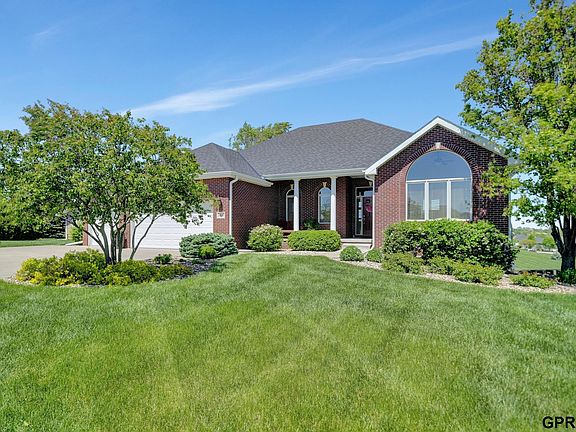3rd image of 21642 Clydesdale Dr