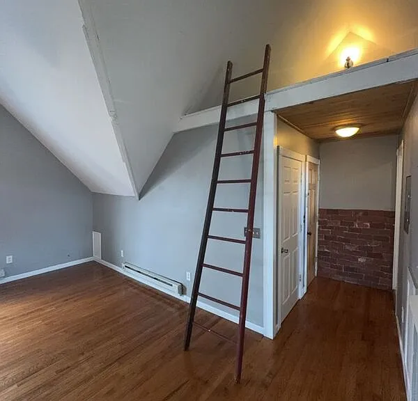 746-748 River St #746-3 — Photo 8