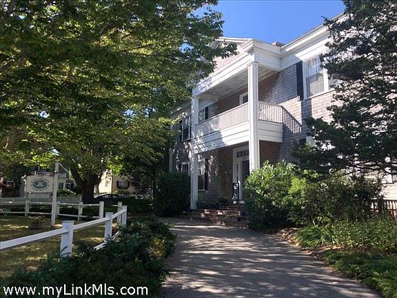 Front of Edgartown Commons to office area and condos