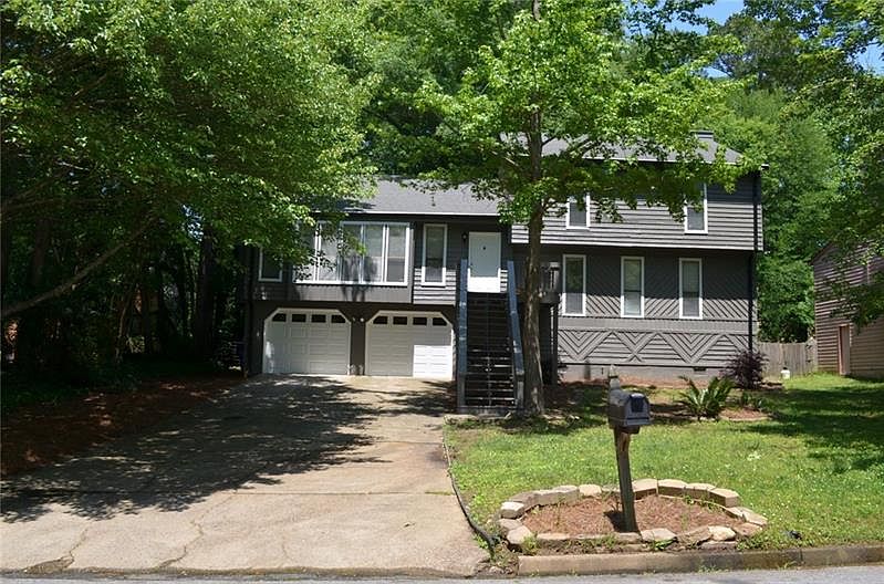 1st image of 2611 Deer Isle Cv
