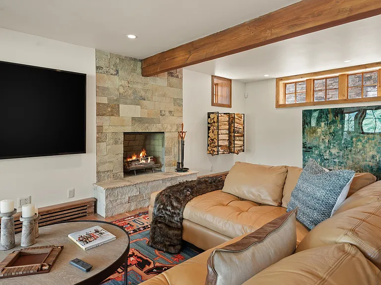 71 N Ridge Ln — Photo 44