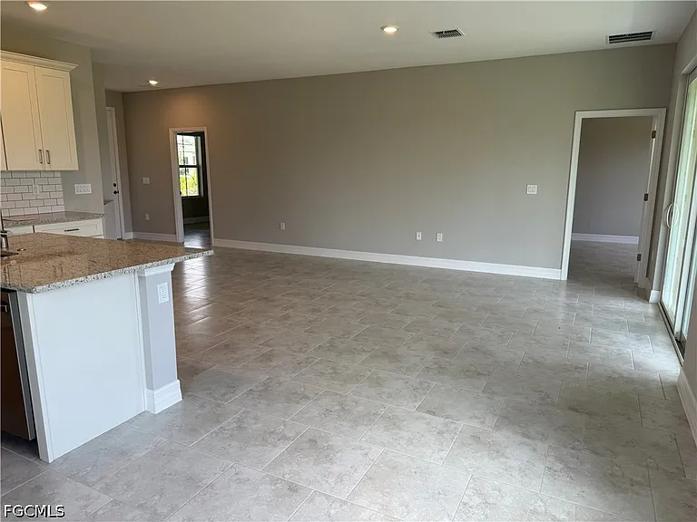 4626 Ida Ave N — Photo 10