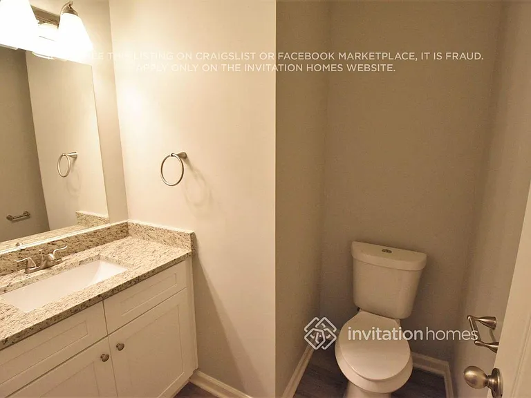 215 Brookhaven Ct — Photo 9