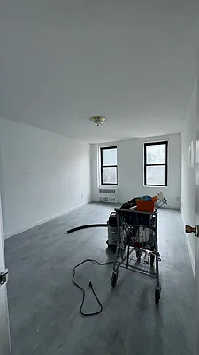 Rented by Gama Group | media 9