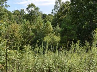 228 Verdeen Dr, Lexington, NC 27295