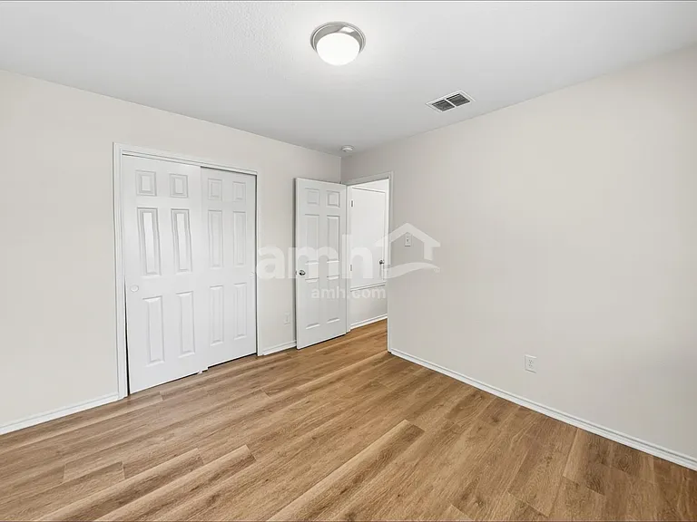 10815 Canter Spur — Photo 17