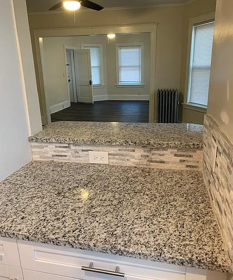 26 Tyndall — Photo 12