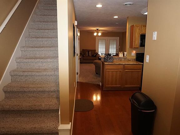 4th image of 450 Lochmere Dr
