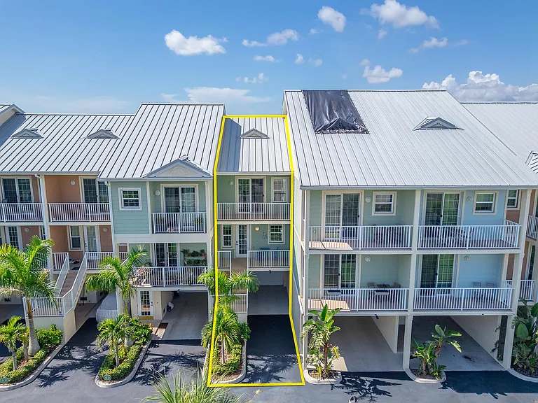 3266 Mangrove Point Dr — Photo 66