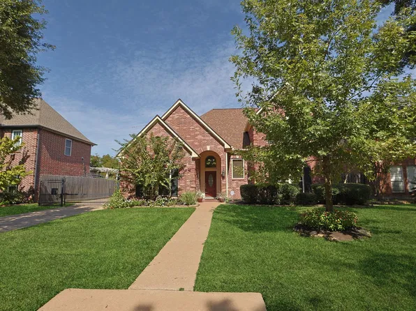 14706 Rio Pinar Dr, Houston, TX 77095