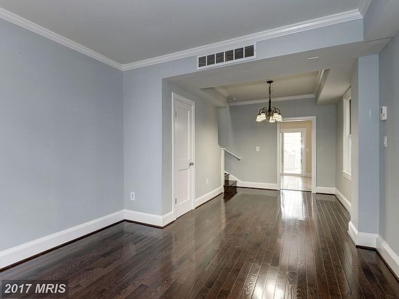 5th image of 89 Charles St
