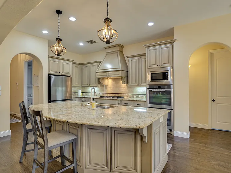 1604 Woodrose Ct — Photo 11