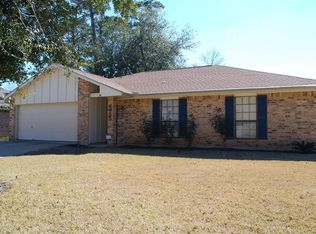 6955 Birch Dr, Beaumont, TX 77708