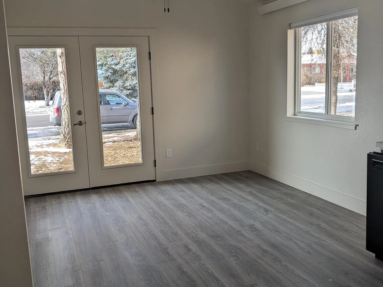 3004 N Custer Ave — Photo 3
