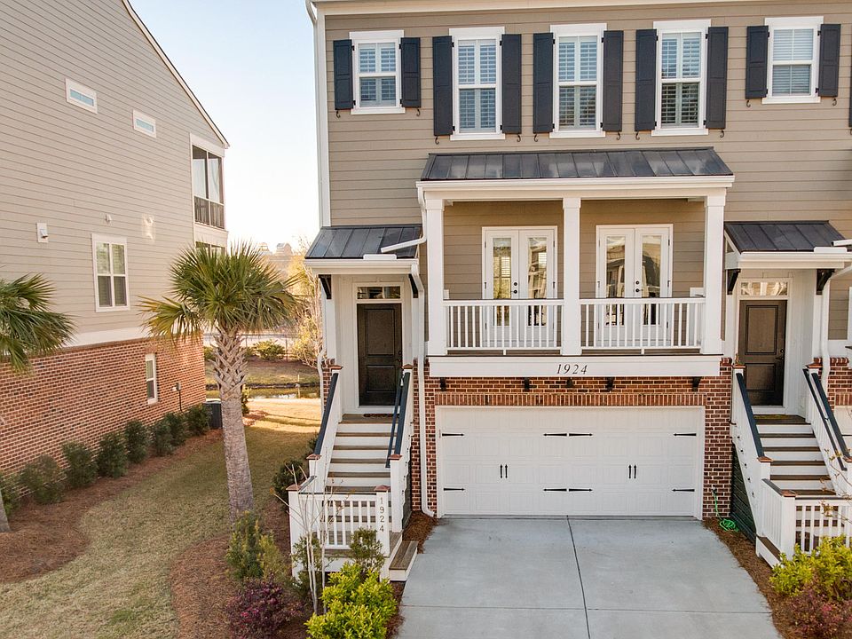 1st image of 1924 Carolina Towne Ct