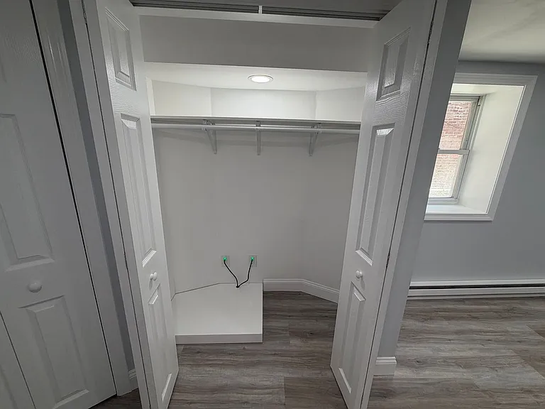 31 Chelsea St — Photo 8