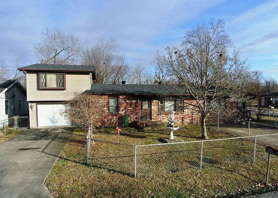 1st image of 2040 Tennessee St