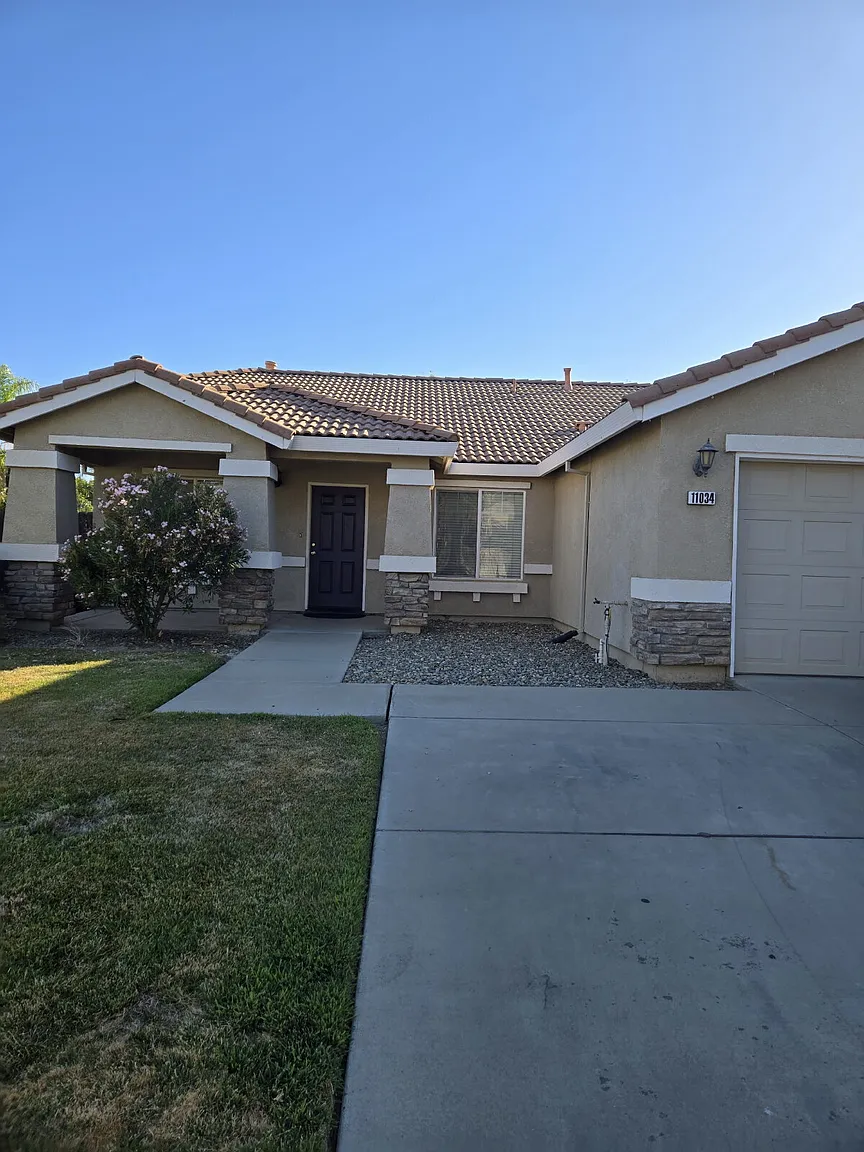 11034 Malibu Ave photo 1