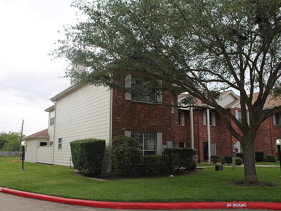 5th image of 13647 Garden Grove Ct