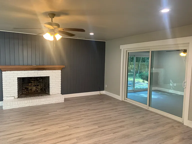 3705 SW 6th Pl — Photo 10