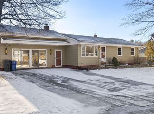 49 Ashmount St, Lewiston, ME 04240