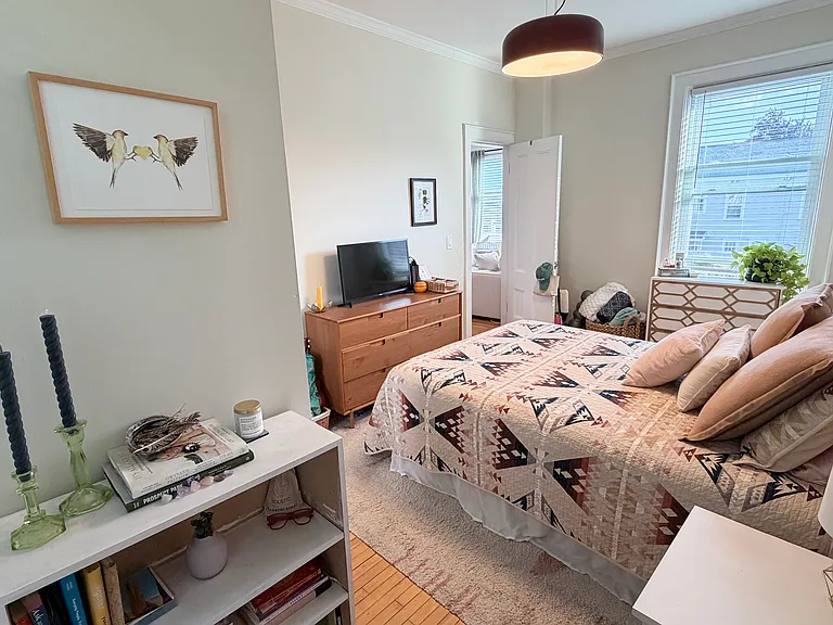 54 Lothrop St #6 — Photo 9