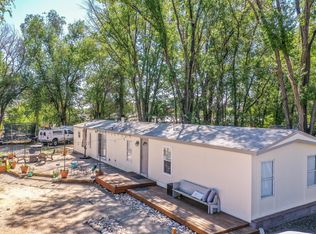 310 Harbour Ln, Farmington, NM 87401