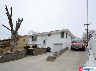803 Janes View St, Papillion, NE 68046