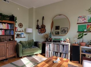 3430 W Cortland St #2, Chicago, IL 60647