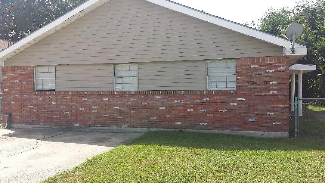 3 bed, 1.5 bath, 1050 sqft, $1,395 — Photo 1