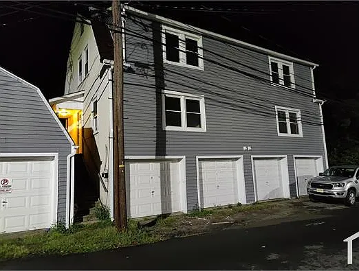 53 Vannatta St — Photo 13