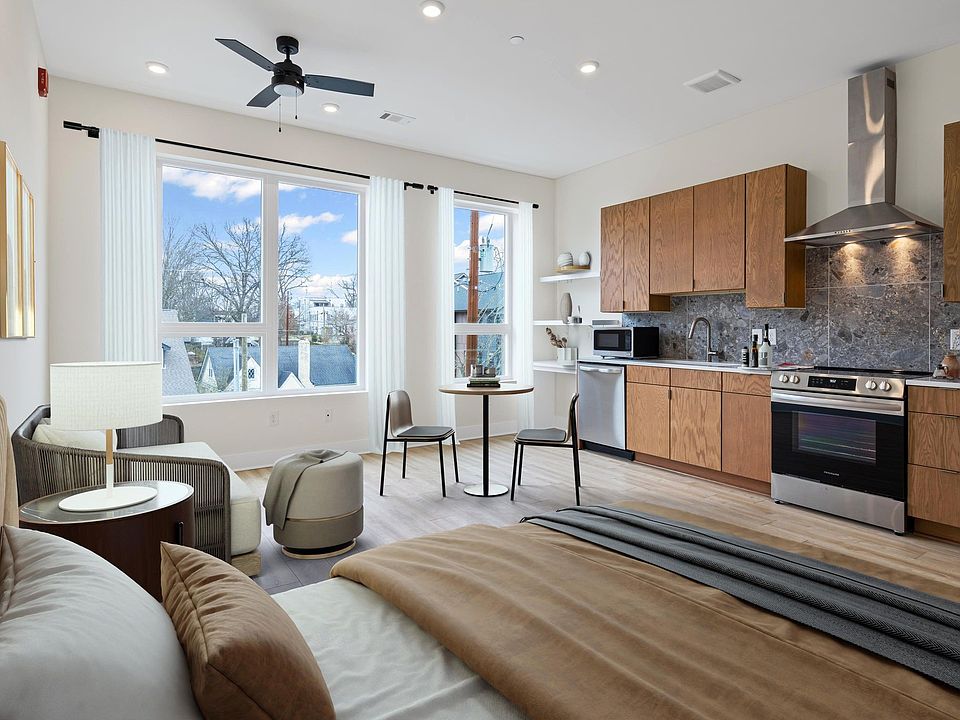 1st image of 1310 Lischey Ave #305