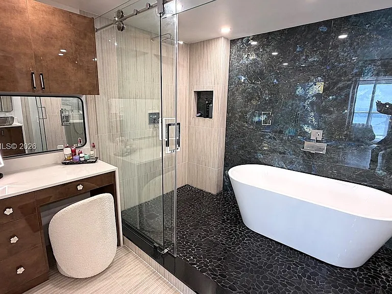 465 Brickell Ave #5603 — Photo 9