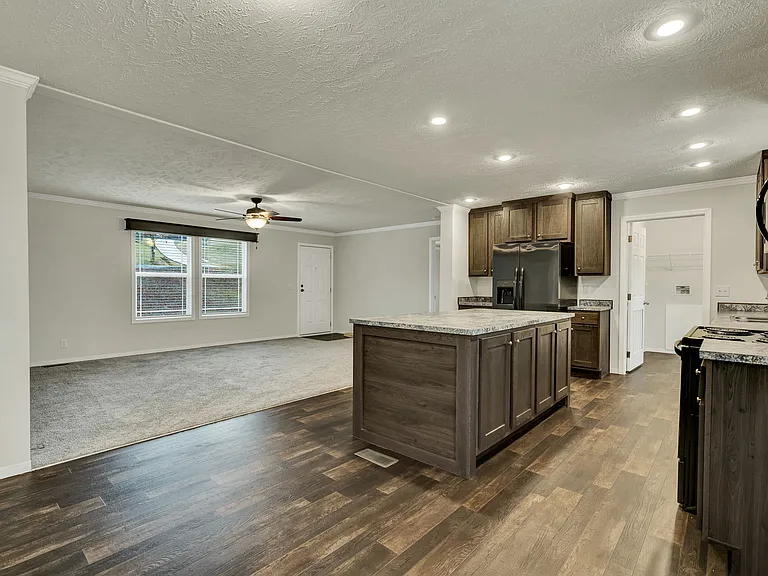 1215 Sweetwater Vonore Rd — Photo 7