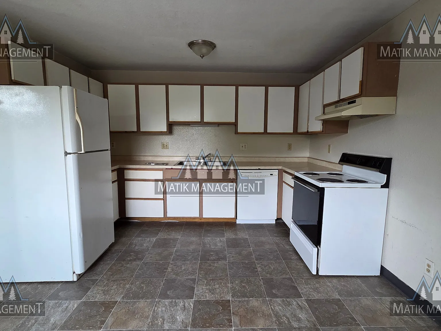 5 bed, $995 — Photo 3