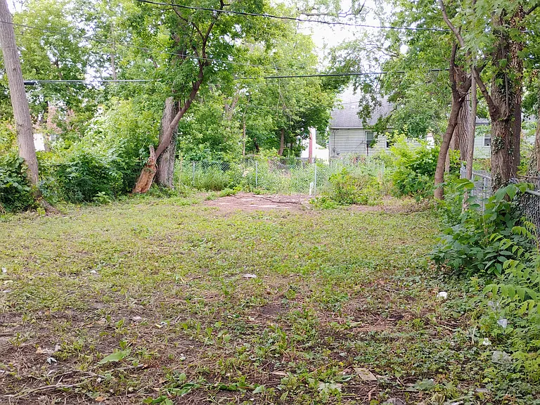 9140A Mendota — Photo 15