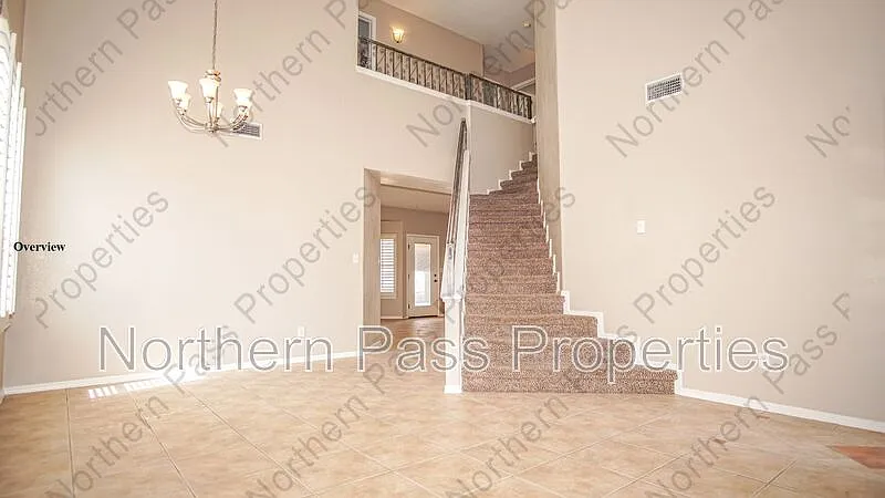4 bed, 3.0 bath, 1980 sqft, $2,275 — Photo 3