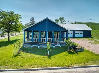 1009 E St, Edgemont, SD 57735
