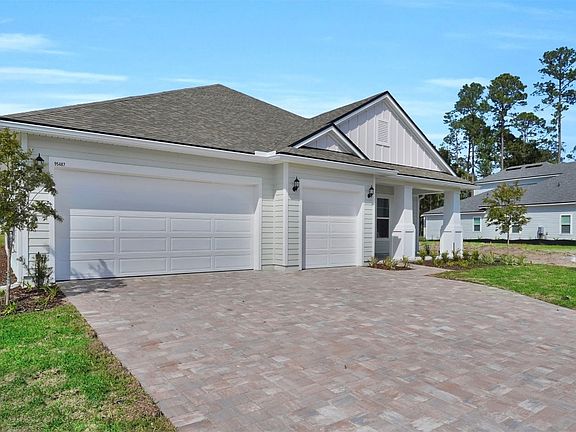 3rd image of 95487 Golden Glow Dr