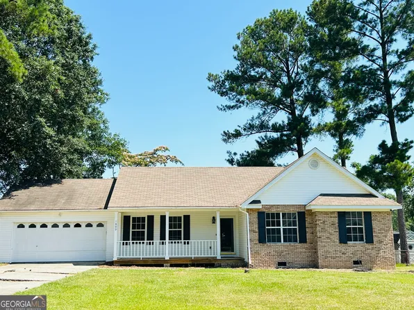 1809 Red Fox Trl, Tifton, GA 31793