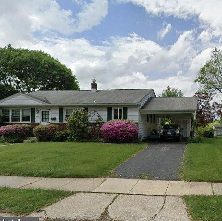 1st image of 534 Barbara Dr