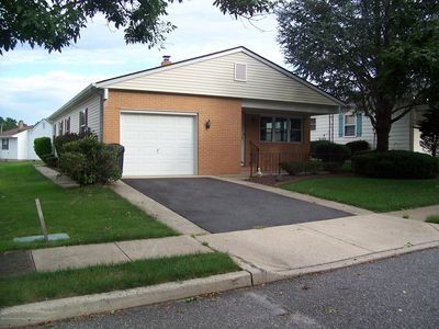 4 Kelowna Ct, Toms River, NJ, 08757