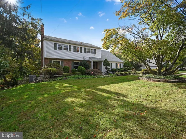 707 Kent Rd, Wallingford, PA 19086