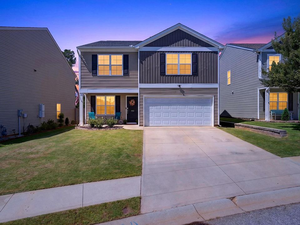 1st image of 642 Ridgeville Crossing Dr