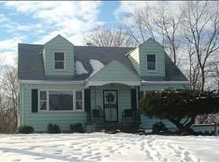 331 Sunset Hill Rd E, Fishkill, NY 12524