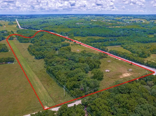 66 Smith Oak Rd, Sherman, TX 75090