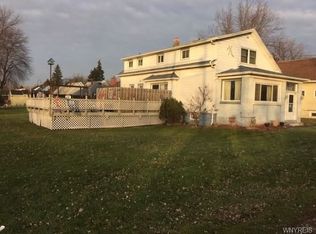 862 Indian Church Rd, Buffalo, NY 14224