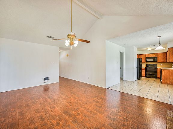 4th image of 7316 Kary Lynn Dr E
